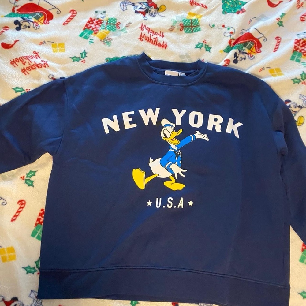 Disney Navy Donald Duck 'New York U.S.A.' Crewneck Sweatshirt